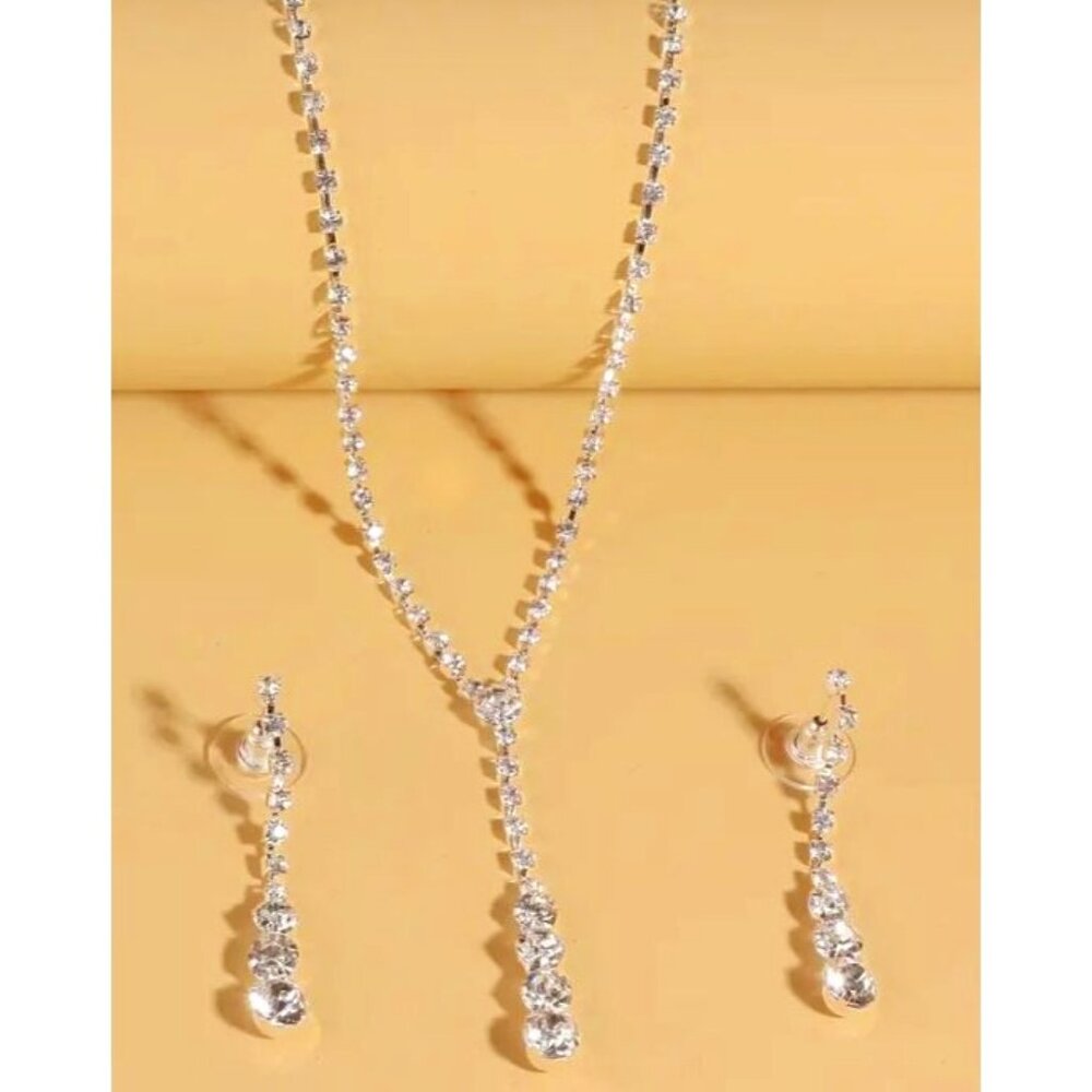 Matching Earrings and Necklace Costume‎ Set NEW